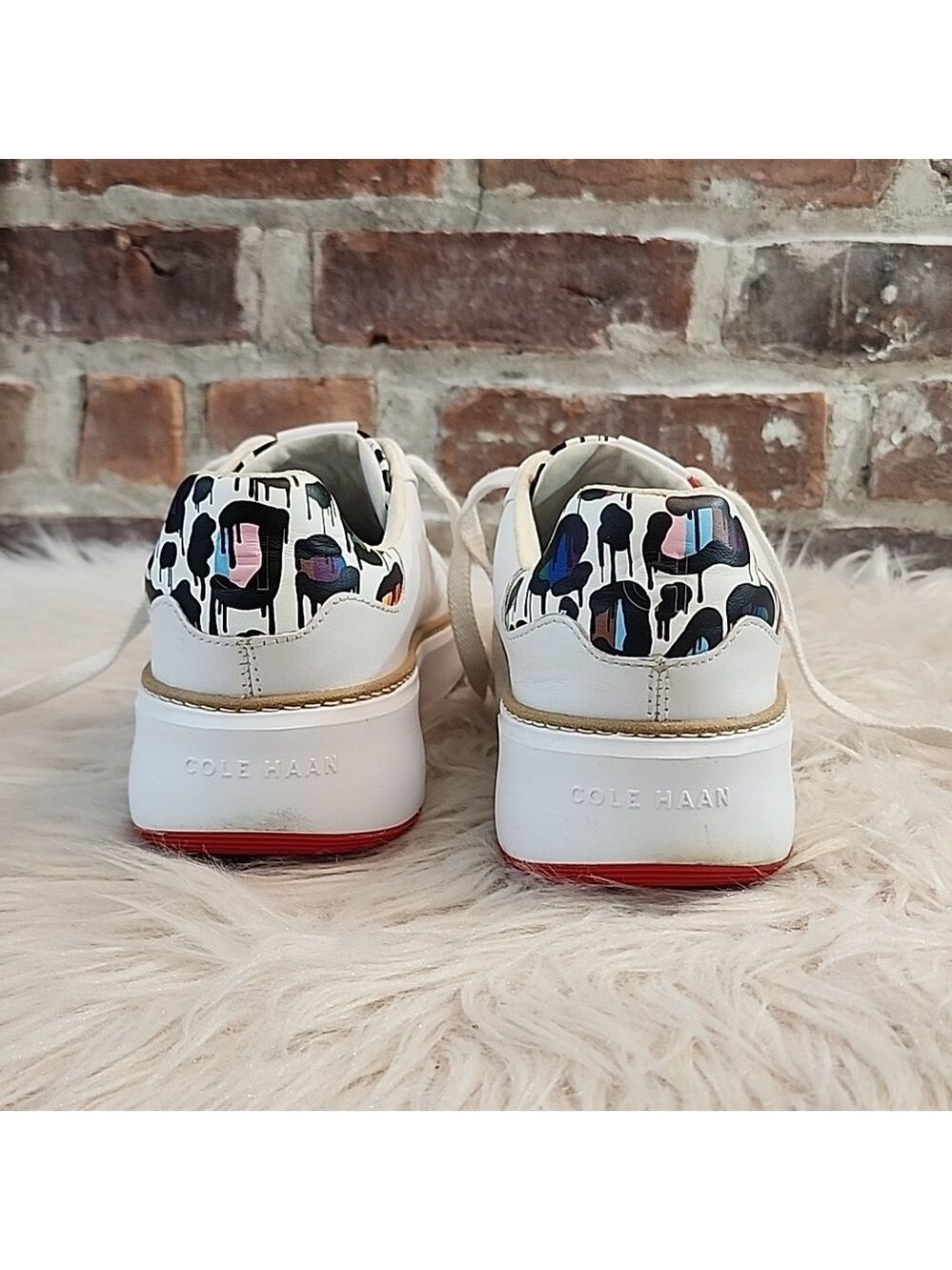Cole Haan Women's GrandPro Topspin Sneakers White/Graffiti, Size 9B - Picture 7 of 17